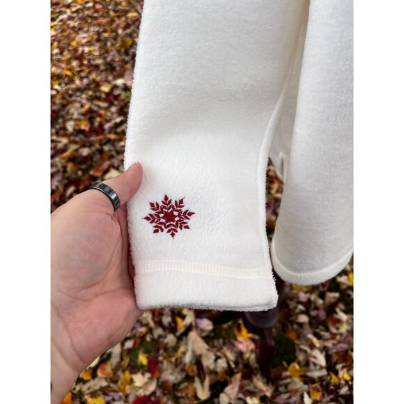 Vintage 1990s Croft & Barrow Sport White Snowflake Sweater Size Small Oversized - Picture 5 of 6